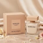 العطر: نارسيسو رودريغيز نارسيسو أو دو بارفان بودريه (Narciso Rodriguez Narciso Eau de Parfu
